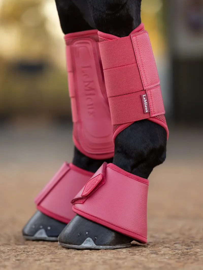 Arika Over Reach Boots Cranberry Large-1