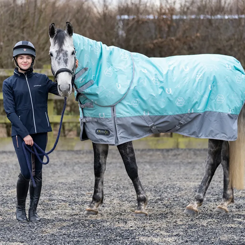 This is Esme 200 Turnout Rug With Detachable Neck  5'6